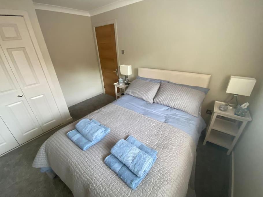 Beautiful 3 Bed Home In The Heart Of New Forest Hordle المظهر الخارجي الصورة