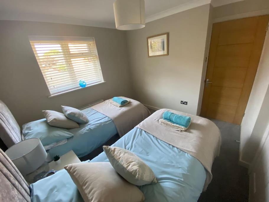 Beautiful 3 Bed Home In The Heart Of New Forest Hordle المظهر الخارجي الصورة