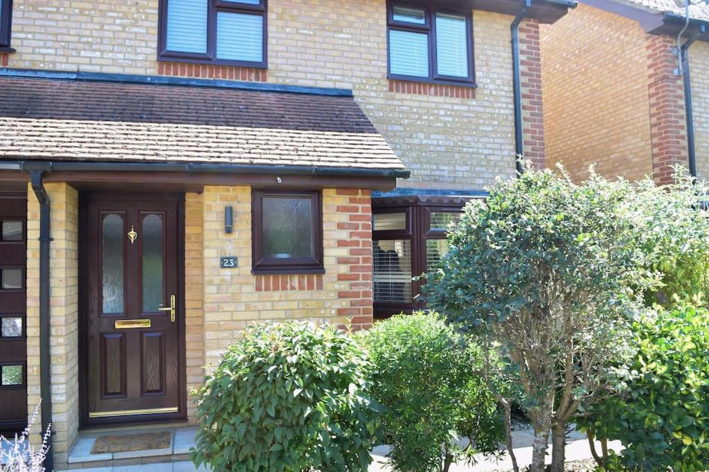 Beautiful 3 Bed Home In The Heart Of New Forest Hordle المظهر الخارجي الصورة
